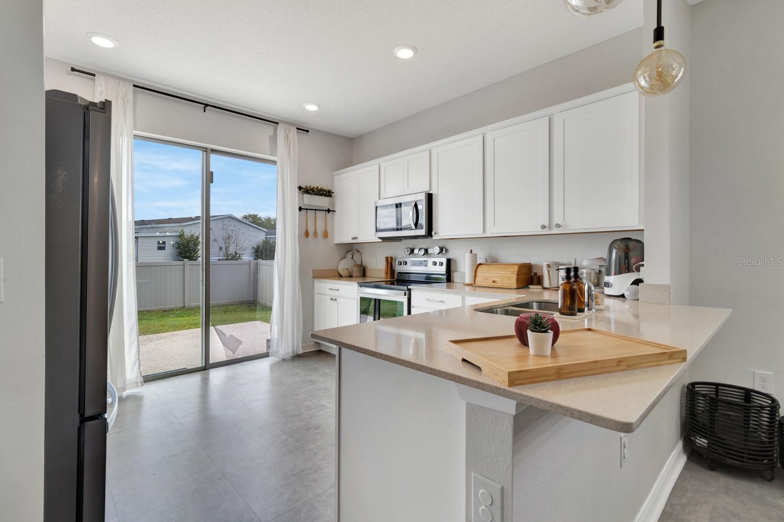 EAGLE MEADOW - Residential