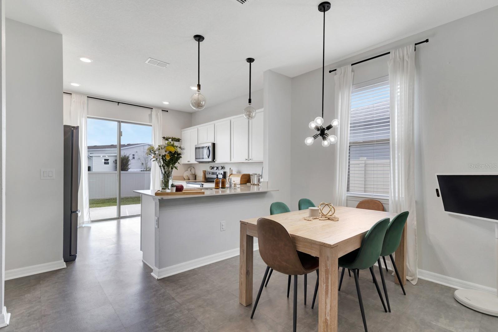 EAGLE MEADOW - Residential