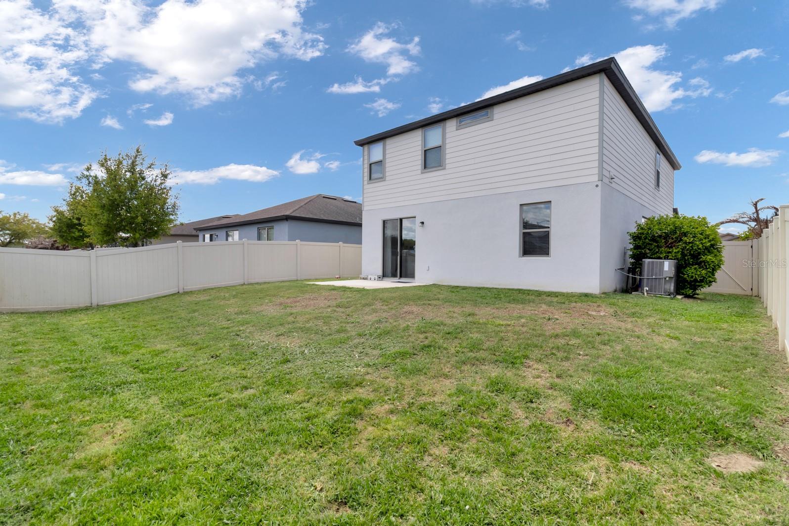 EAGLE MEADOW - Residential