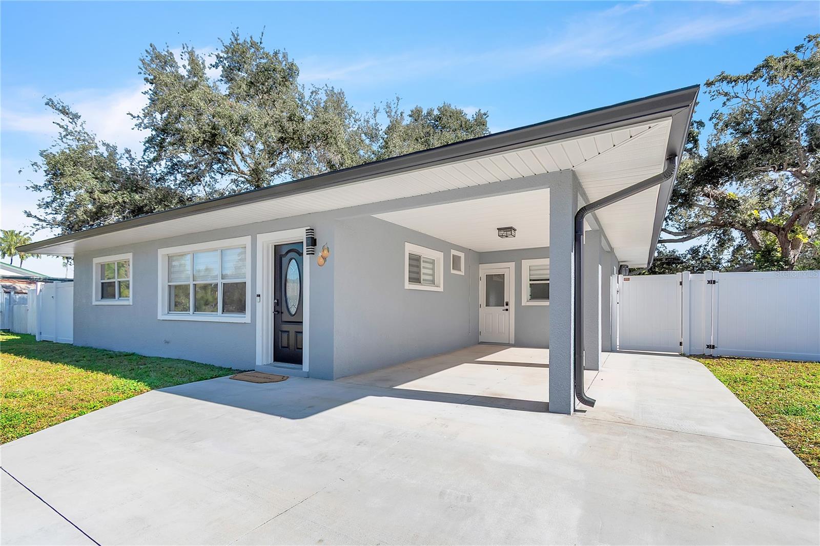 2049 WOODWARD AVENUE