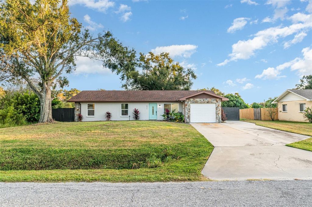 Photo of 4616 34th Avenue E, Bradenton, FL 34208 (MLS # TB8439965)