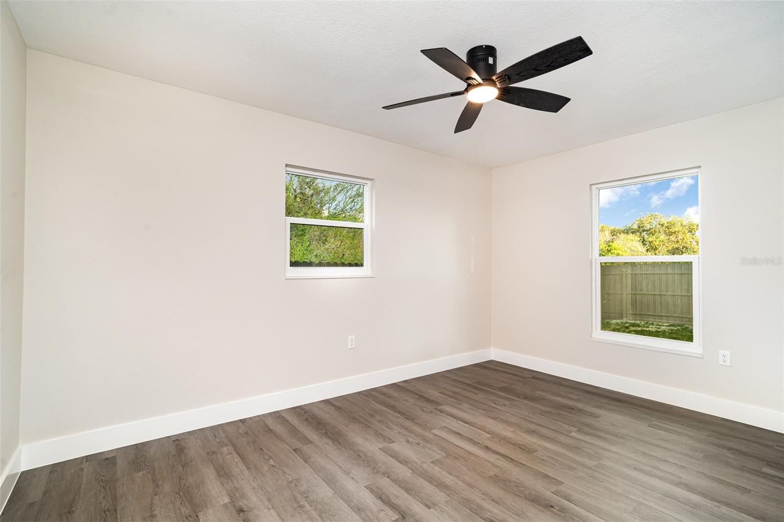 WANNERS ELROAD PARK - Residential
