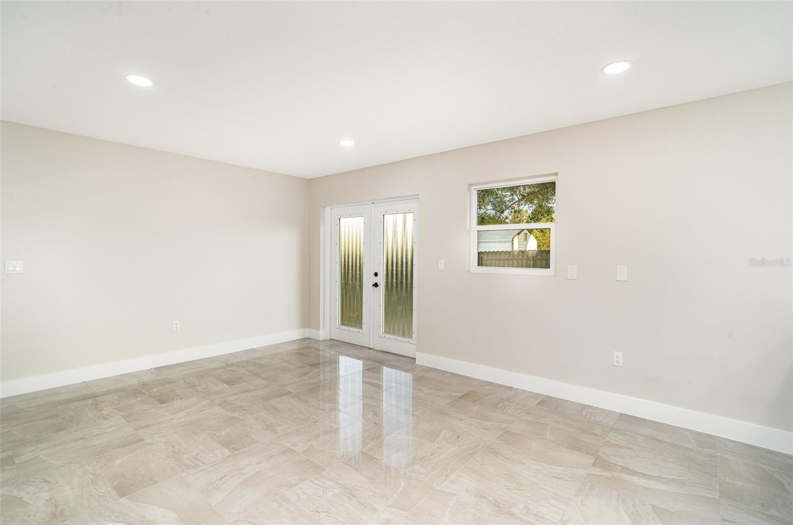WANNERS ELROAD PARK - Residential
