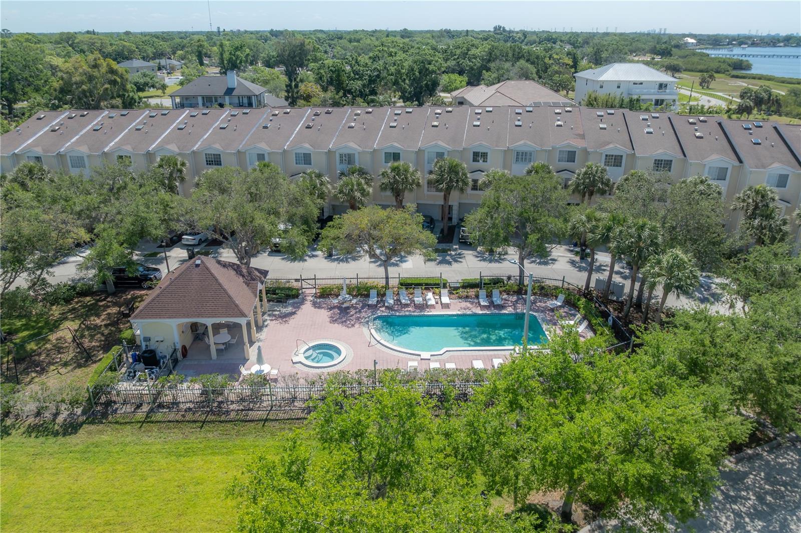SEASIDE ESTATES - Residential