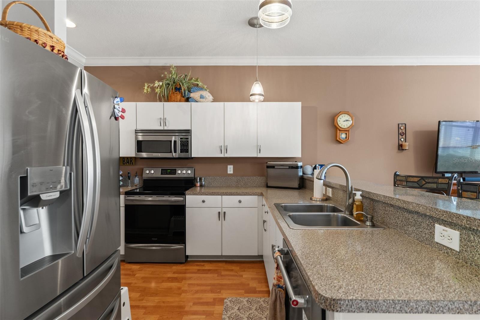 STONE RIDGE AT HIGHWOODS PRESE - Residential