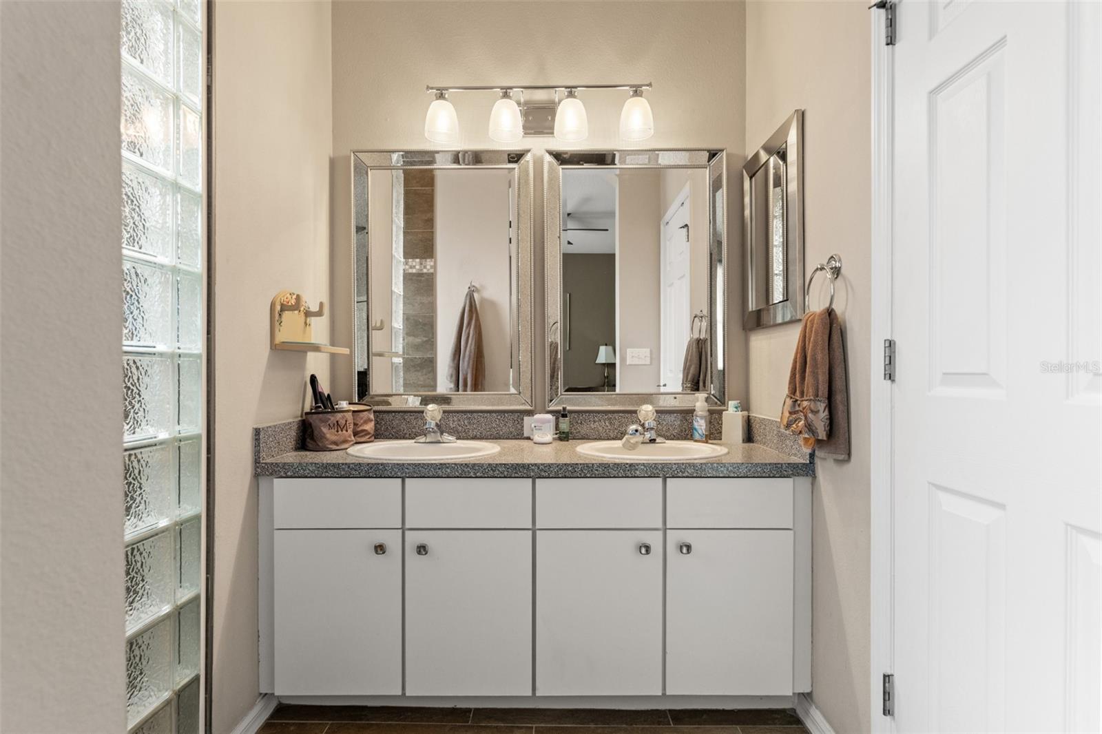 STONE RIDGE AT HIGHWOODS PRESE - Residential