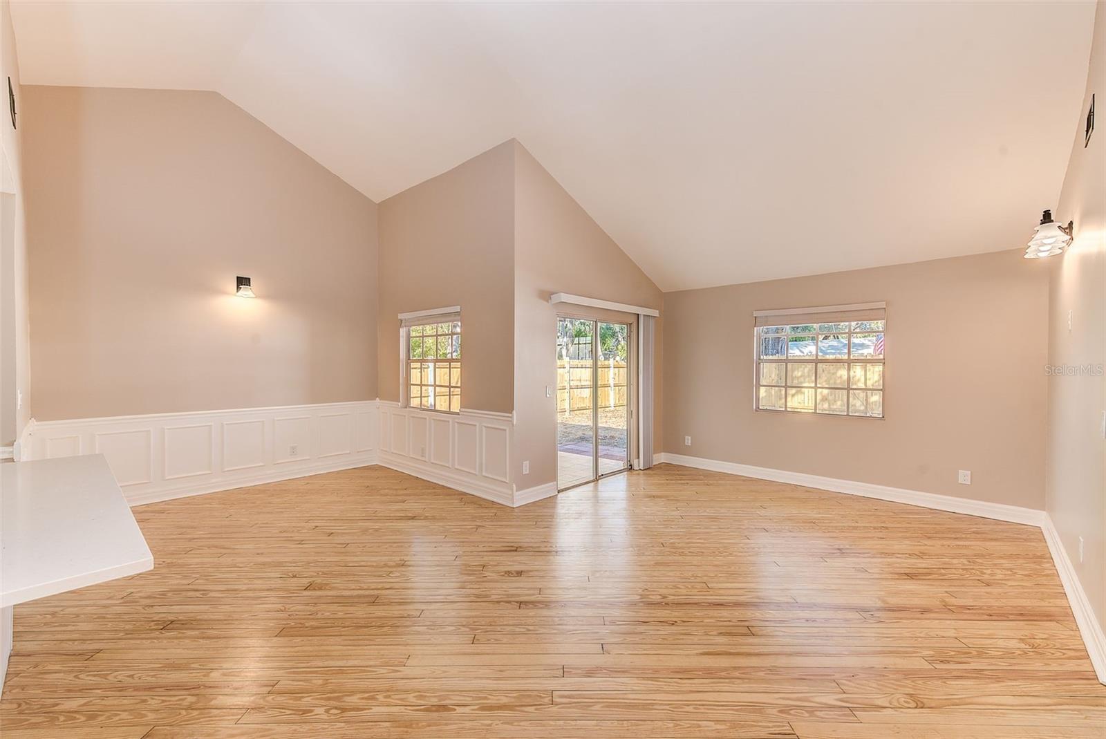 4607 W LOUGHMAN STREET