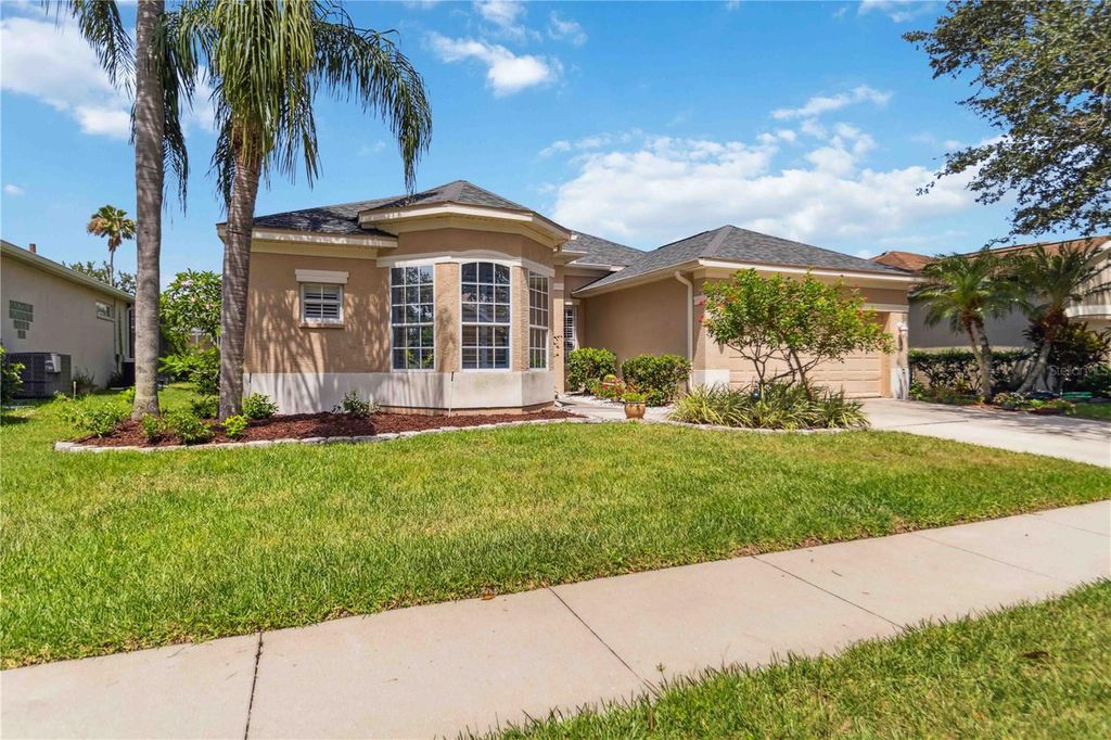 Photo of 315 36th Street NE, Bradenton, FL 34208 (MLS # A4676940)