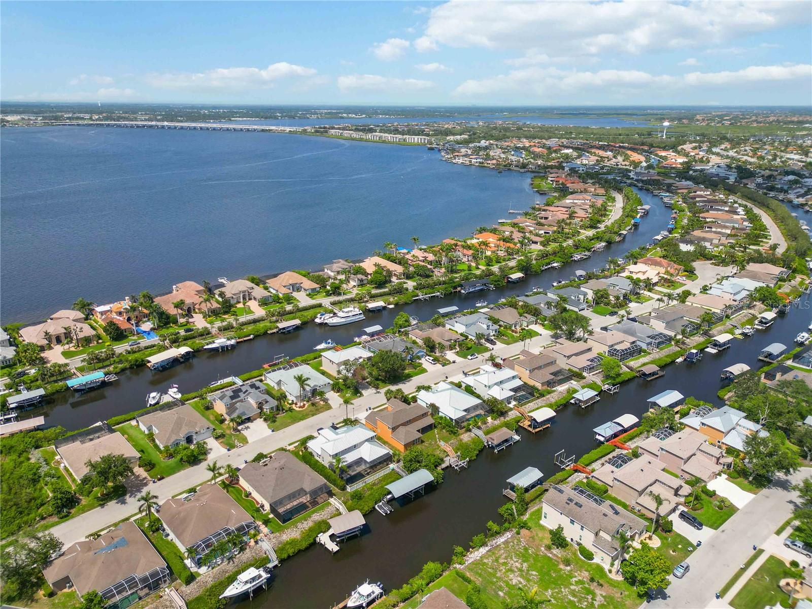 RIVER POINT OF MANATEE - Residential