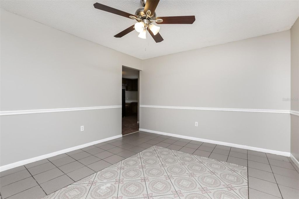 Photo of 7000 Watseka Avenue, Orlando, FL 32818 (MLS # O6364086)