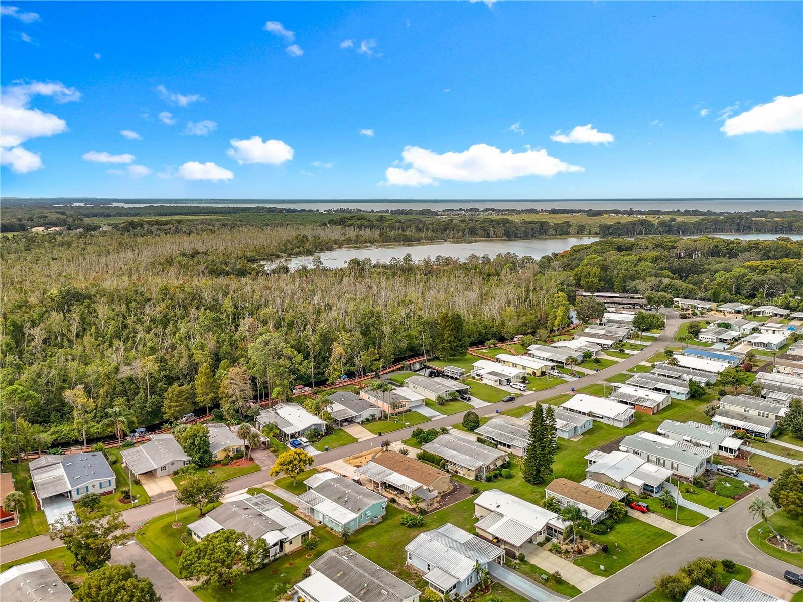 TAVARES FOX RUN MOBILE HOME - Residential