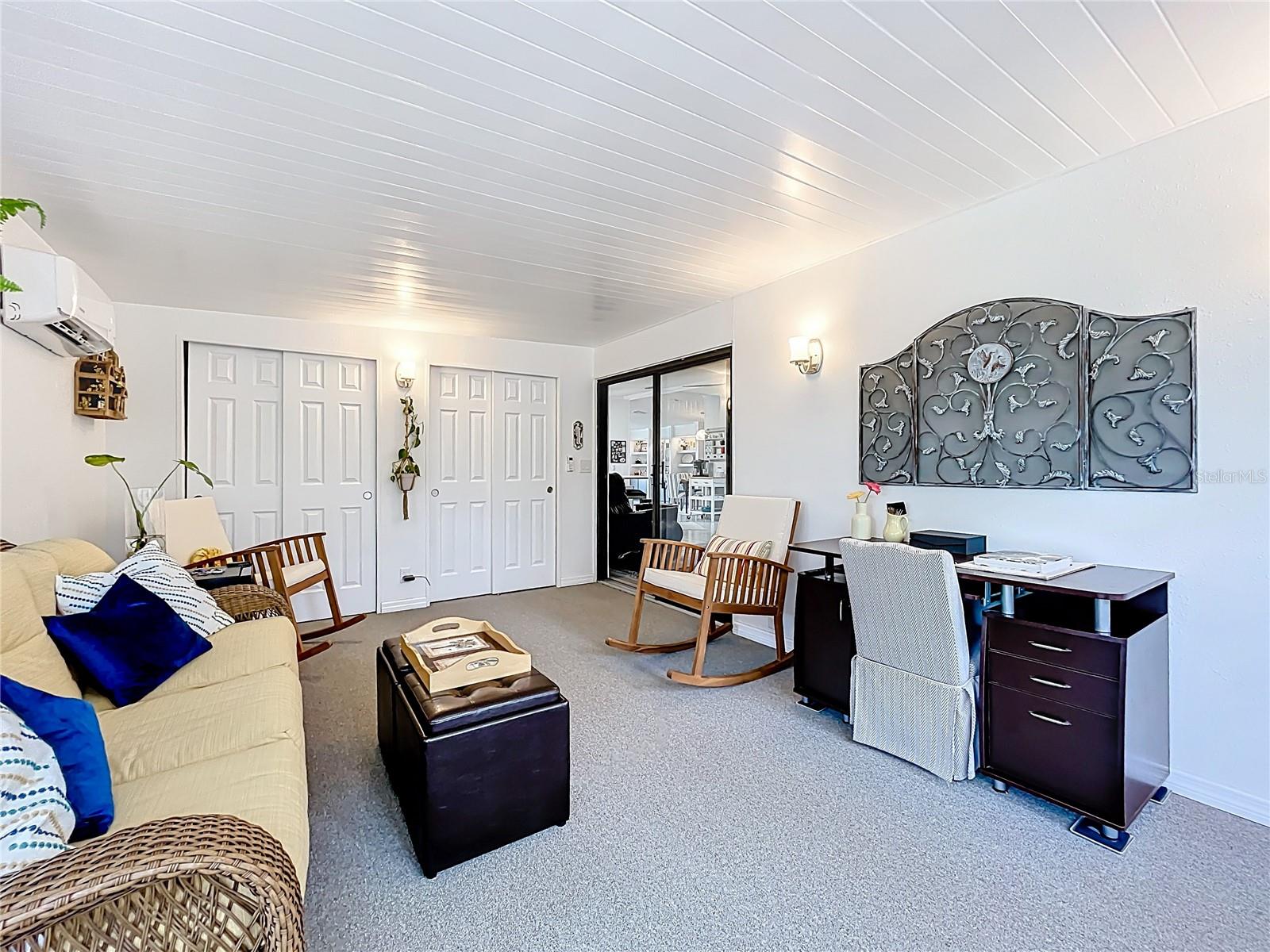 TAVARES FOX RUN MOBILE HOME - Residential
