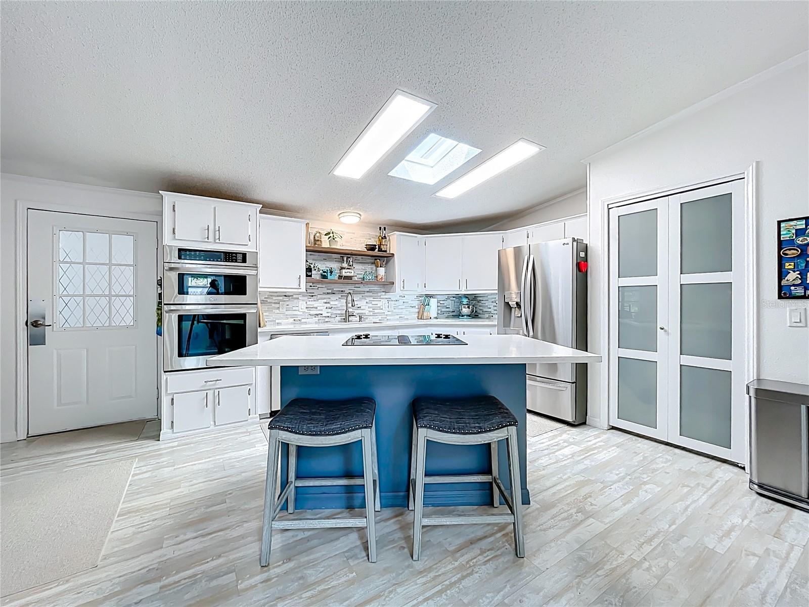 TAVARES FOX RUN MOBILE HOME - Residential