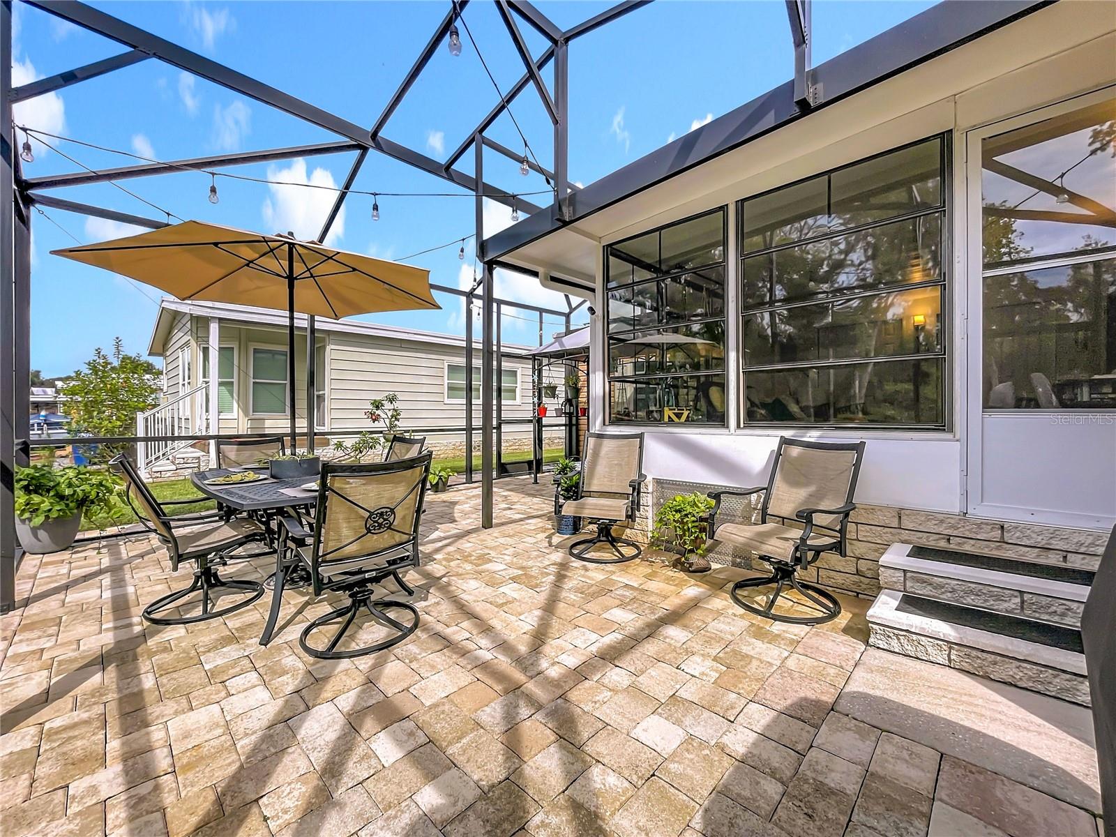 TAVARES FOX RUN MOBILE HOME - Residential