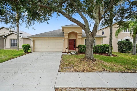 Photo of 27722 Sugar Loaf Drive, Wesley Chapel, FL 33544 (MLS # O6447422)