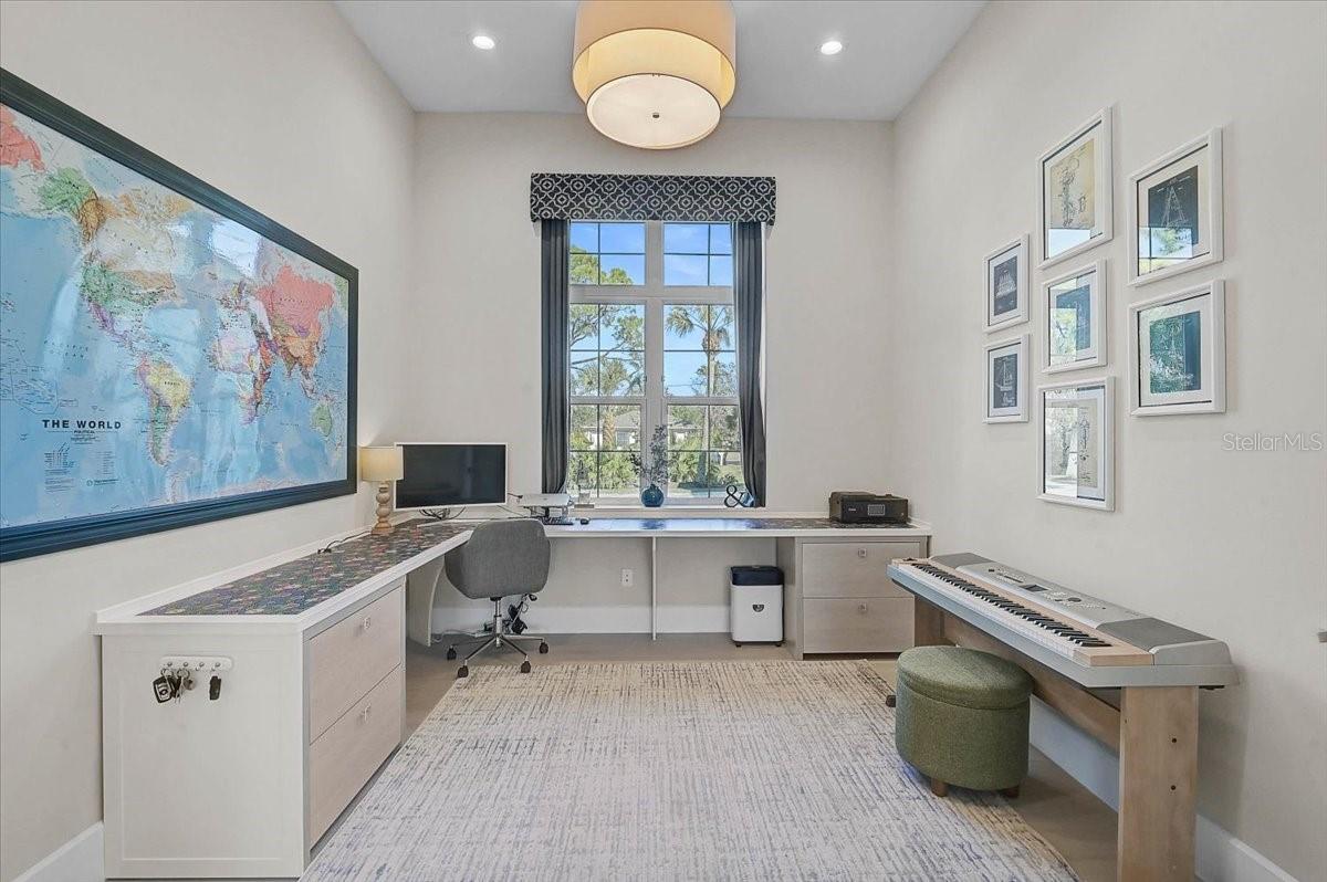 MISSION VLY ESTATES SEC A - Residential