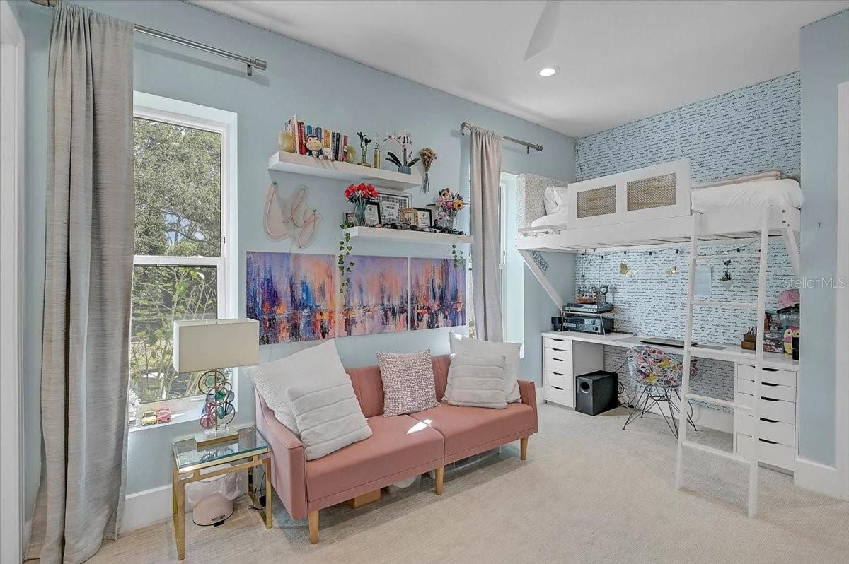 MISSION VLY ESTATES SEC A - Residential