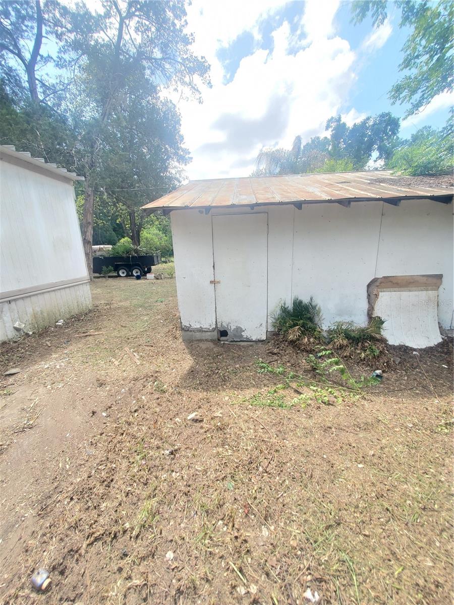 TOWN/BELLEVIEW - Residential