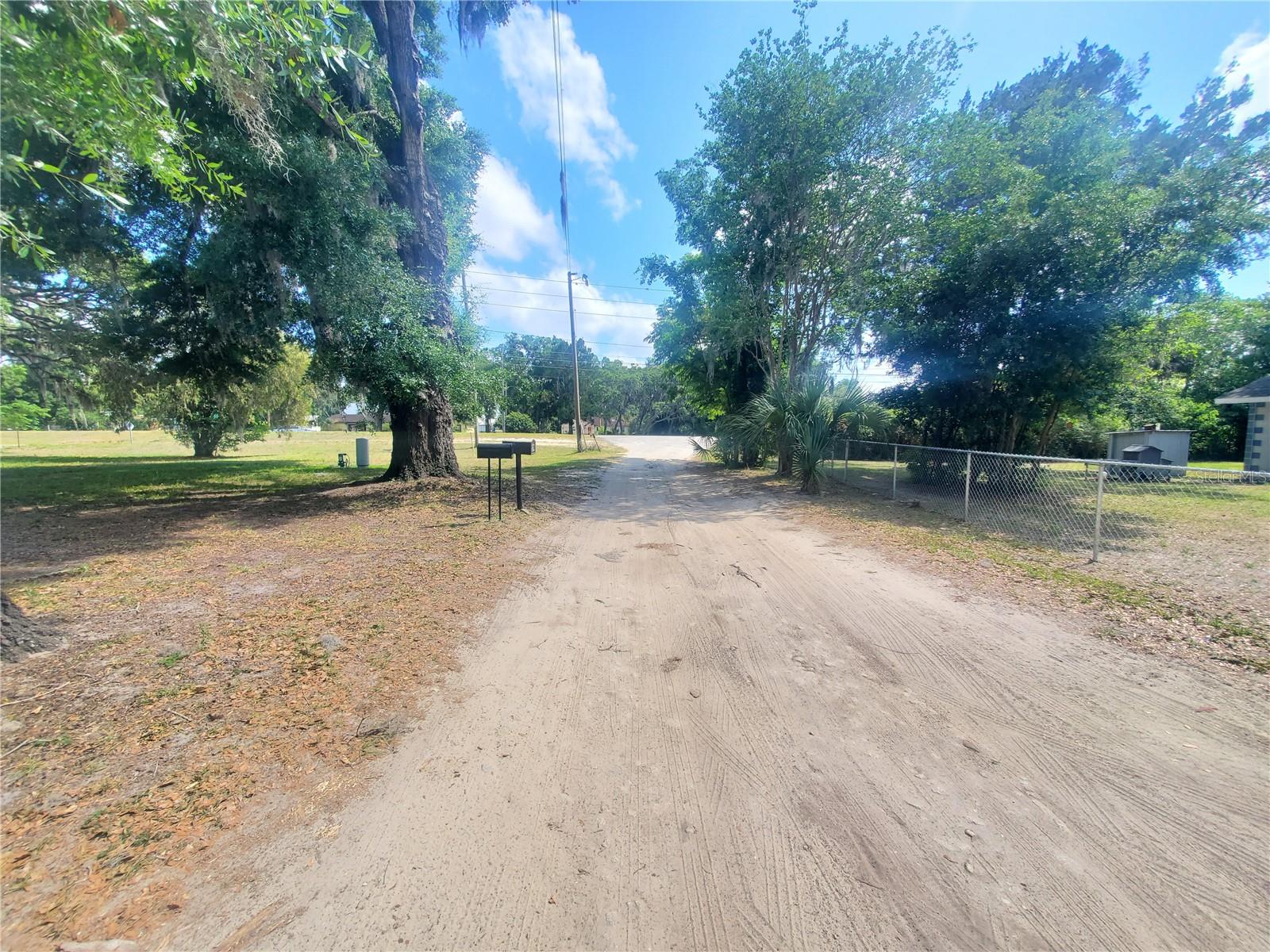 TOWN/BELLEVIEW - Residential