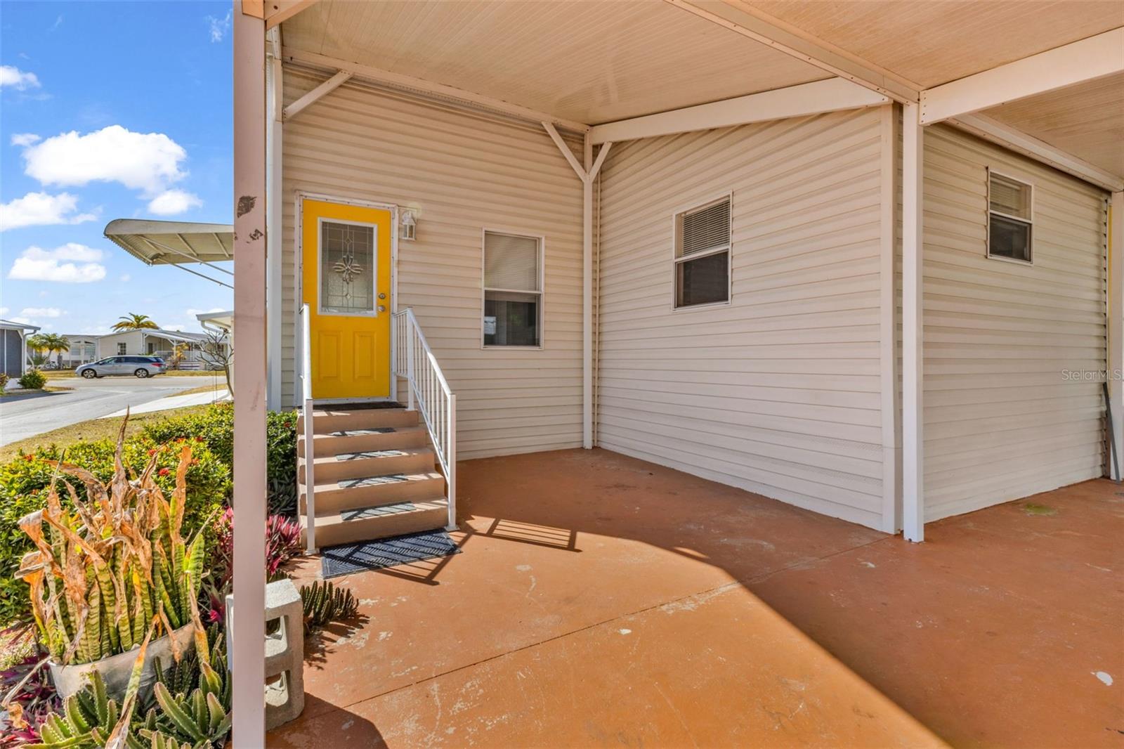 1000 KINGS HIGHWAY 18, PORT CHARLOTTE, FL, 33980 2 1000 KINGS HIGHWAY 18