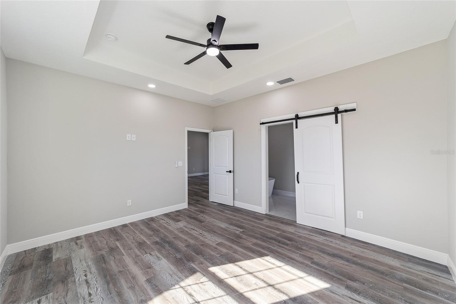 WILLISTON HYLNDS GOLF & C CLUB ESTATE - Residential Lease