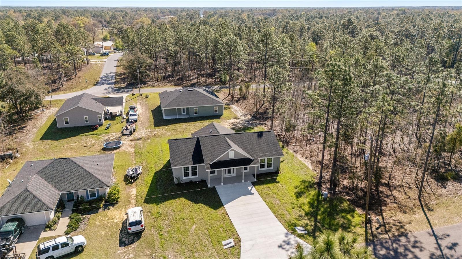 WILLISTON HYLNDS GOLF & C CLUB ESTATE - Residential Lease