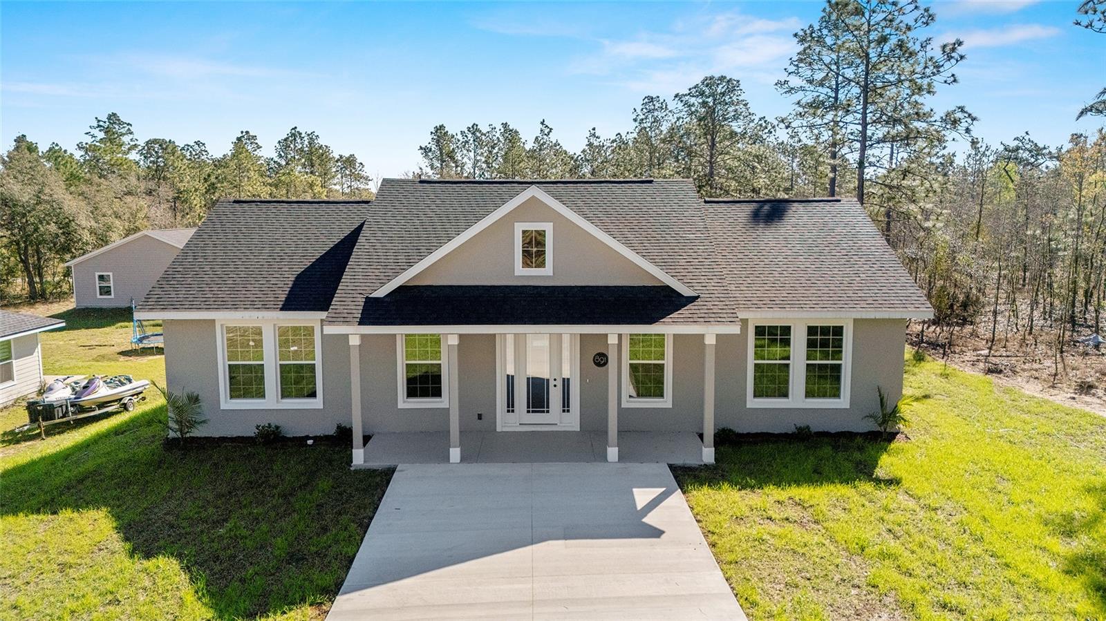 WILLISTON HYLNDS GOLF & C CLUB ESTATE - Residential Lease