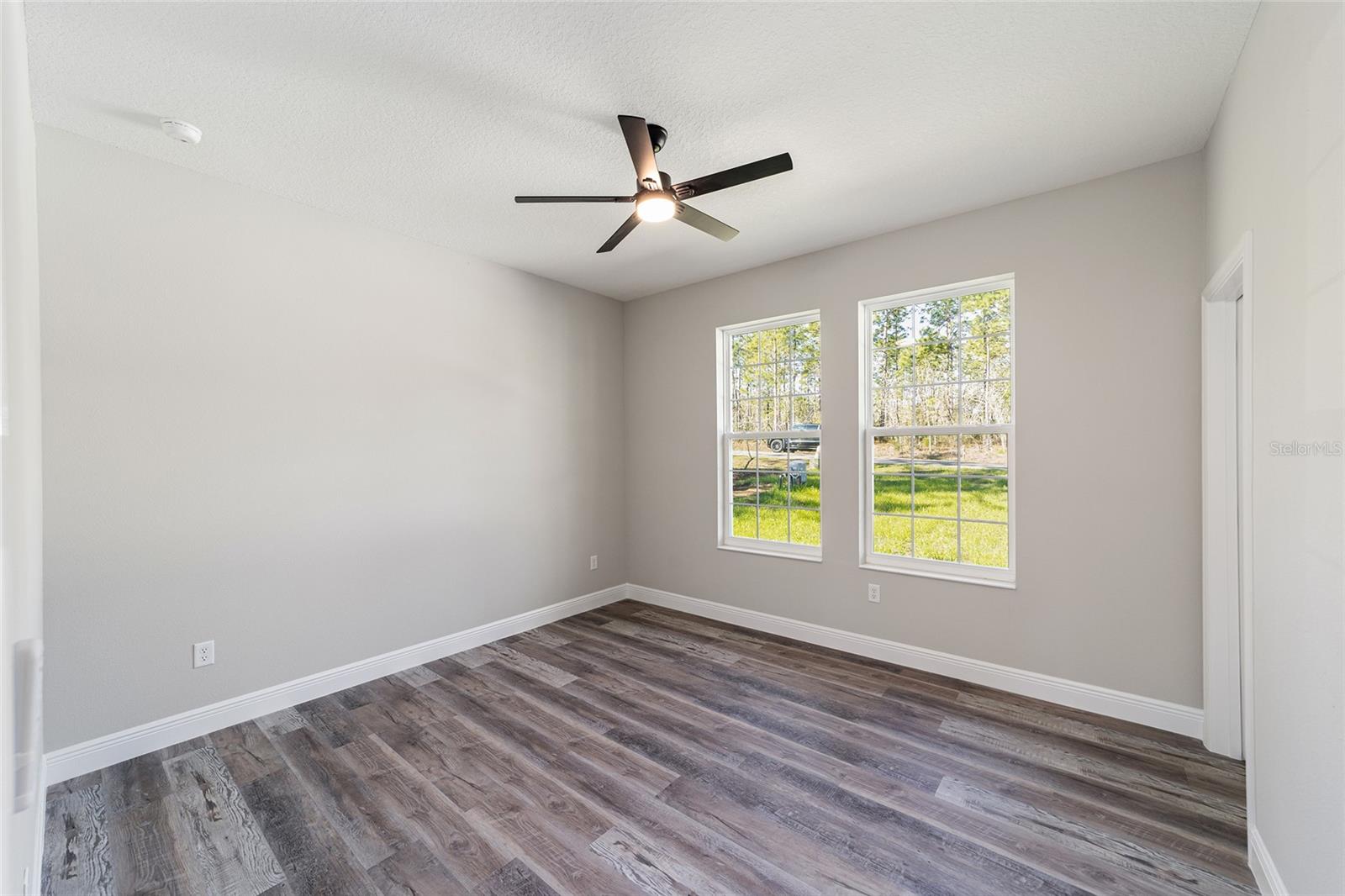 WILLISTON HYLNDS GOLF & C CLUB ESTATE - Residential Lease