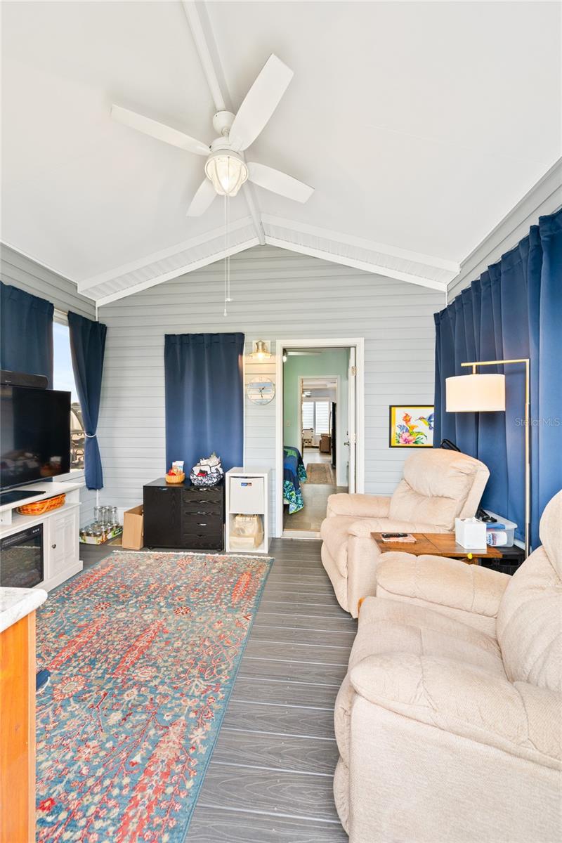 ELITE RESORTS AT CITRUS VALLEY CONDO UNIT 19 - Residential