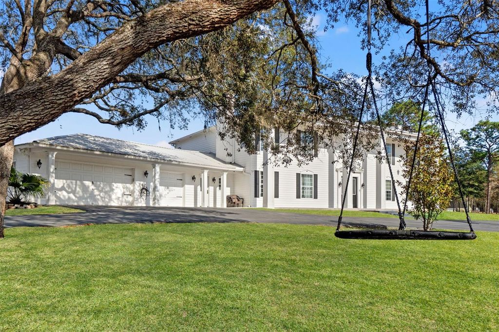 Photo of 14485 Switch Back Road, Spring Hill, FL 34609 (MLS # W7882775)