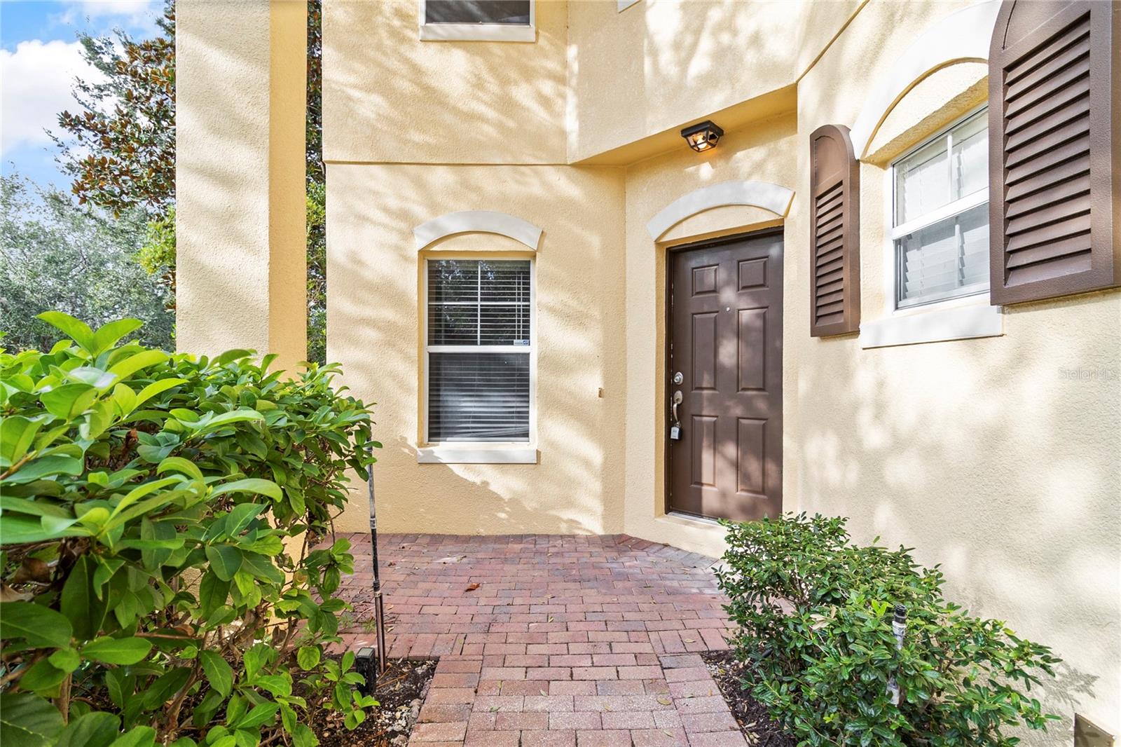 6881 PIAZZA STREET