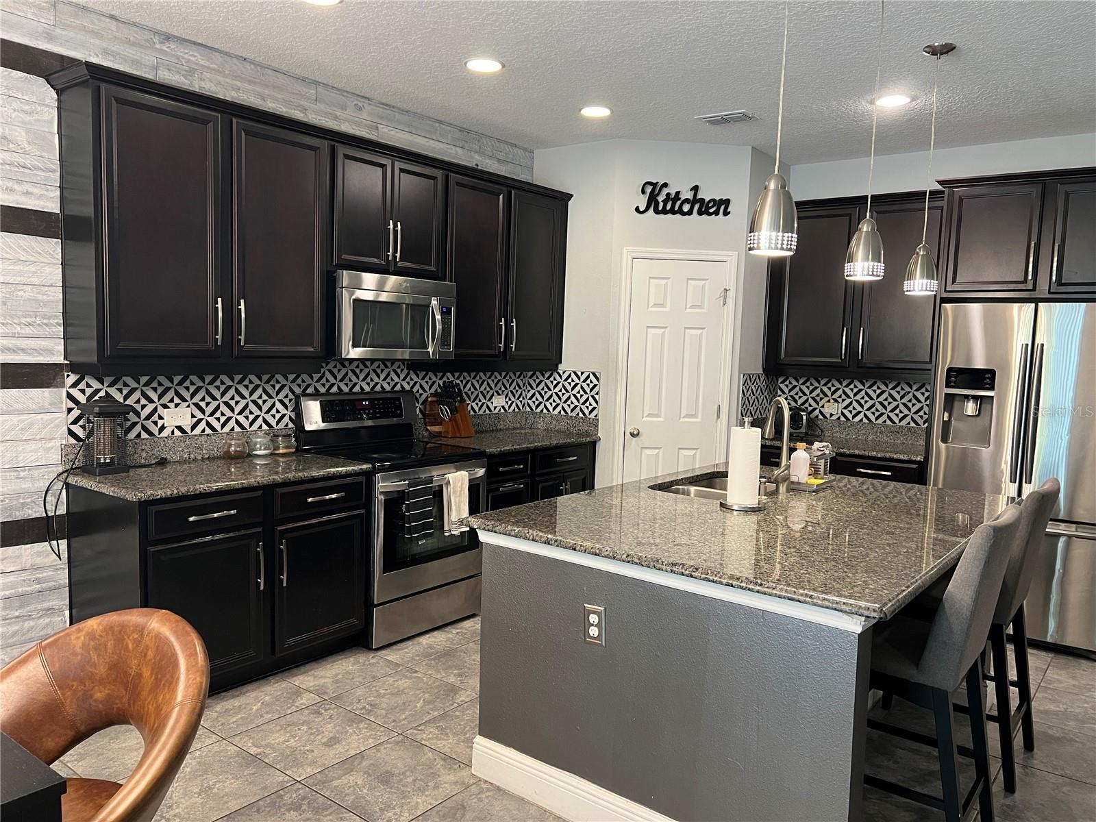 NOVA GROVE - Residential Lease