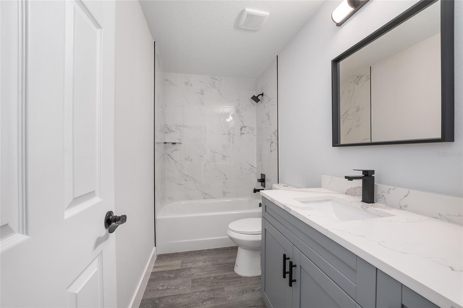 RAINBOW PARK 03 - Residential