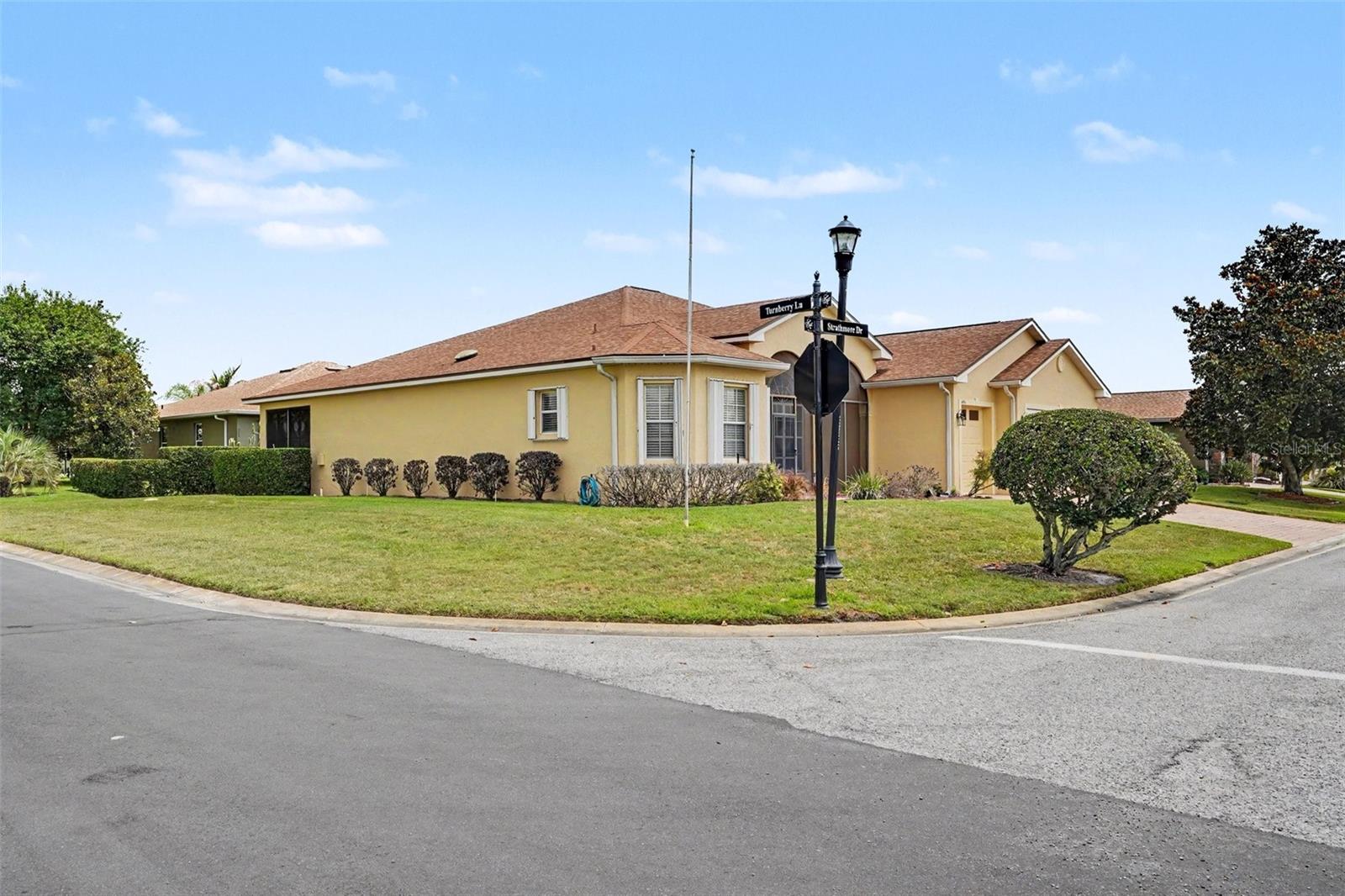 4496 STRATHMORE DRIVE