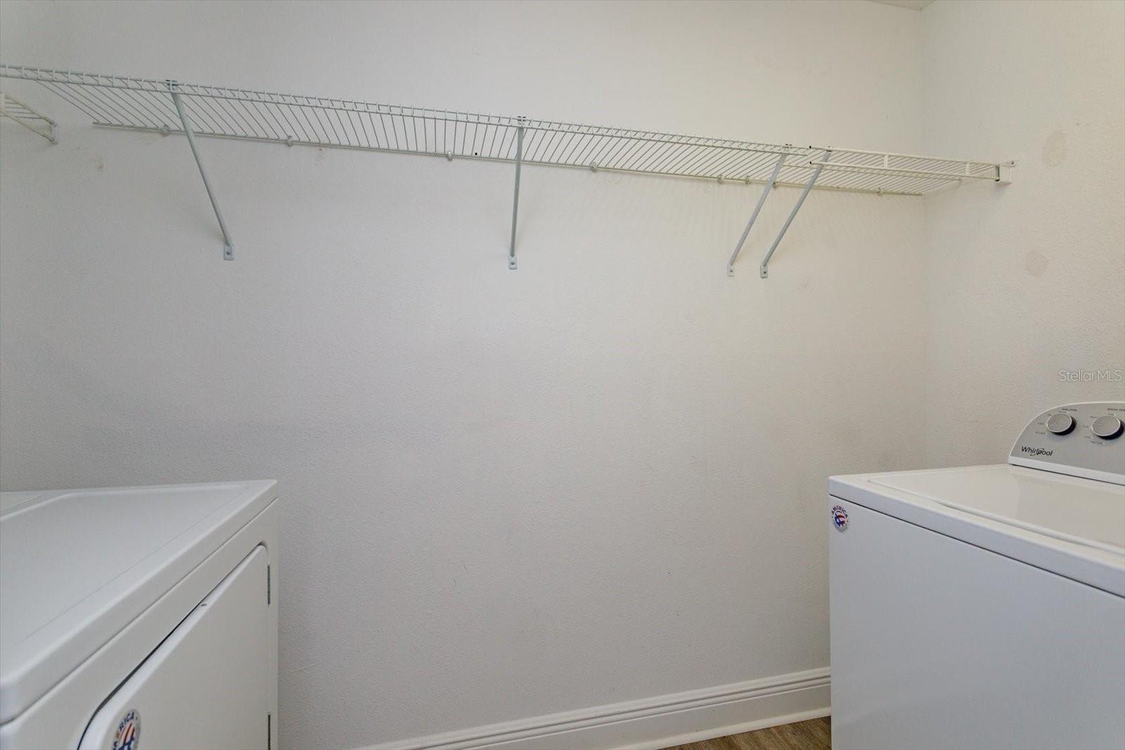 INDEPENDENCE, SIGNATURE LAKES - Residential Lease