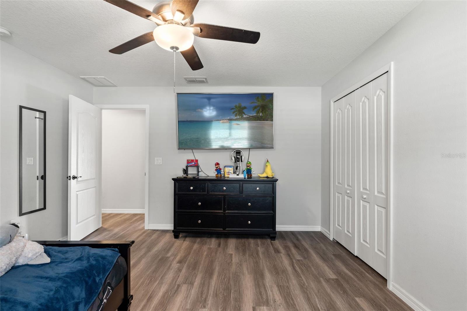 ROYAL HIGHLANDS UNIT 9 (3400) - Residential