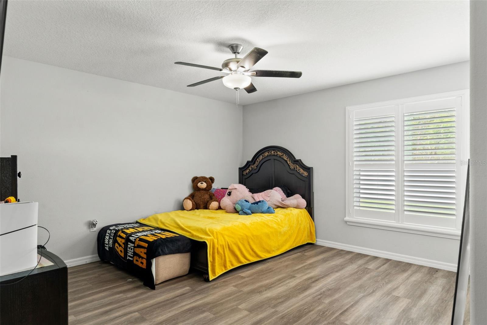 ROYAL HIGHLANDS UNIT 9 (3400) - Residential