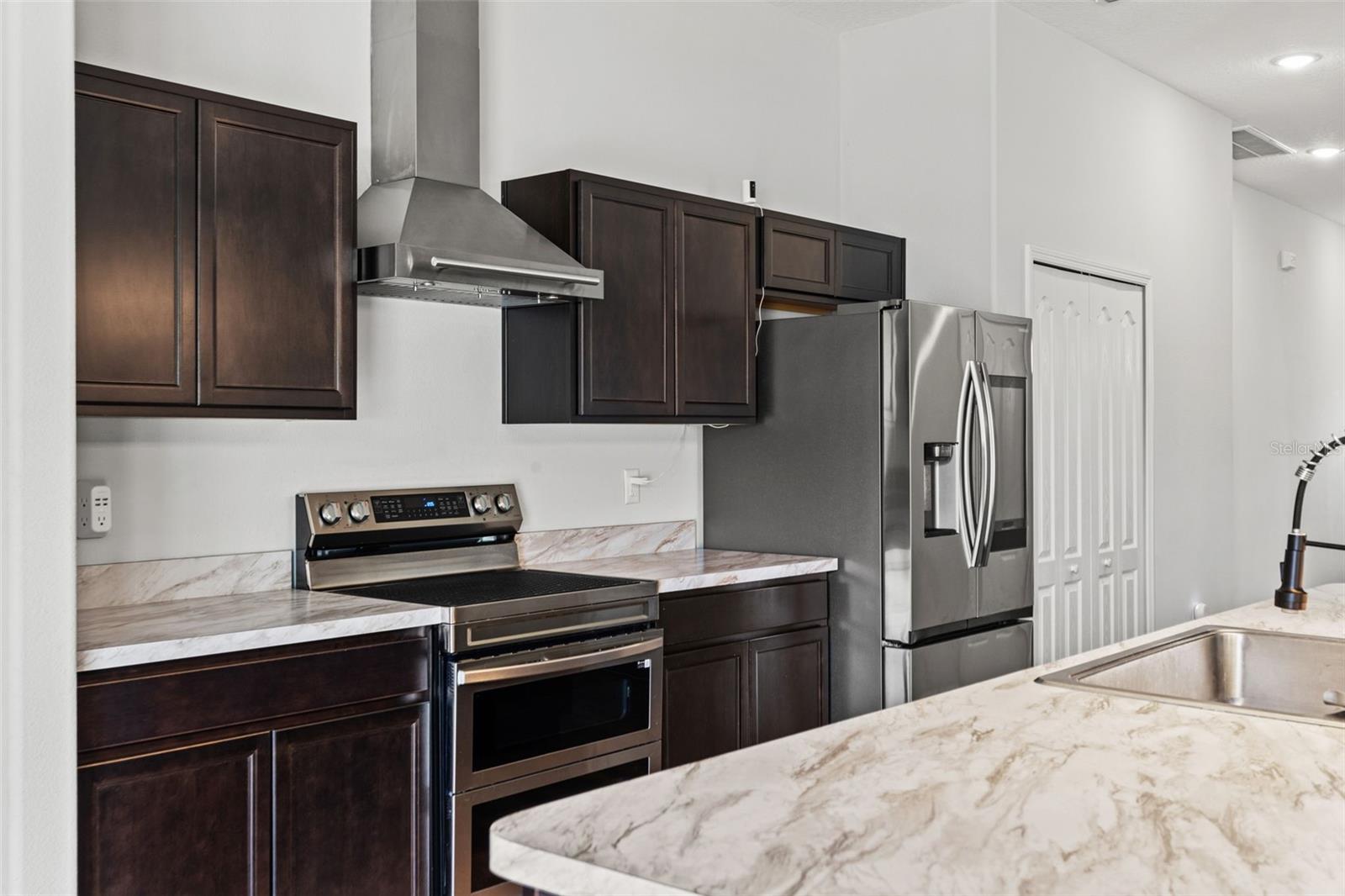 ROYAL HIGHLANDS UNIT 9 (3400) - Residential