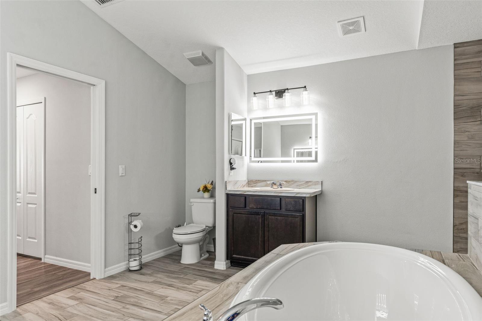 ROYAL HIGHLANDS UNIT 9 (3400) - Residential