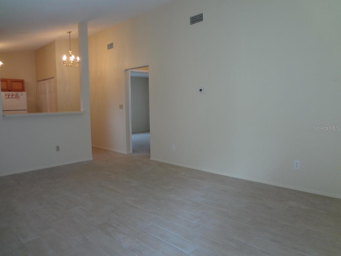 HIGH POINT - Residential Lease