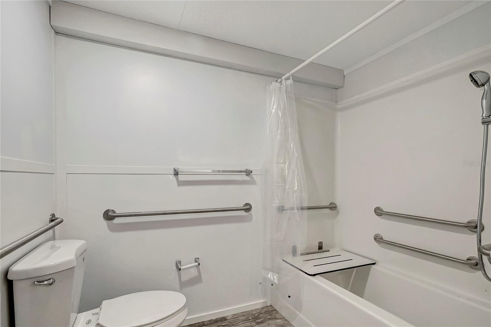 CASTAWAY ACRES UNREC - Residential