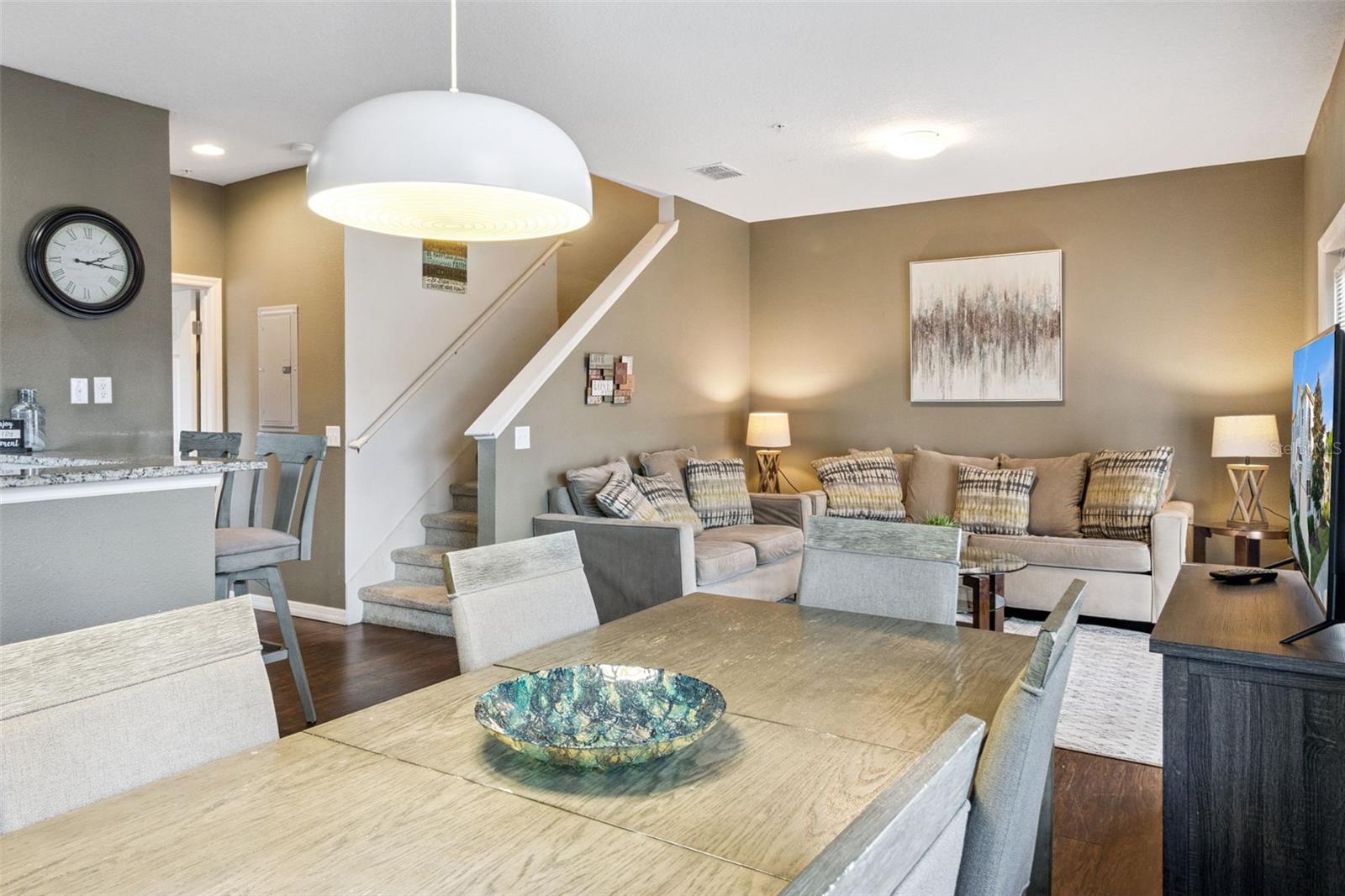 WEST LUCAYA VILLAGE - Residential