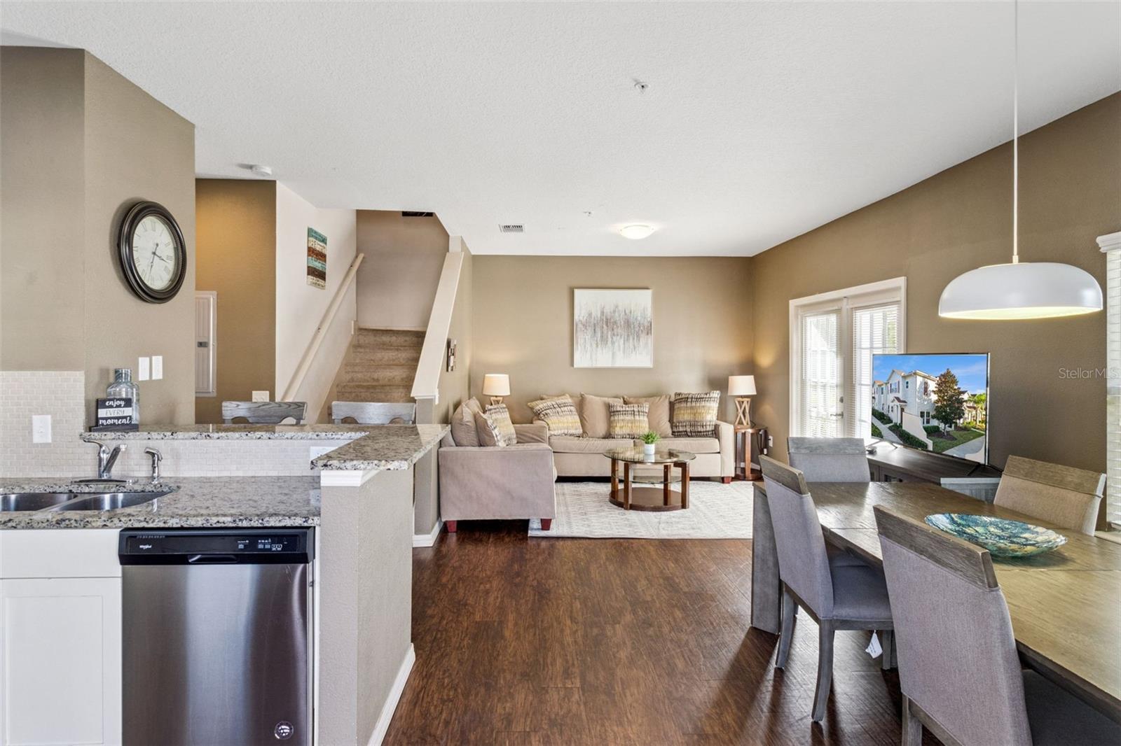 WEST LUCAYA VILLAGE - Residential