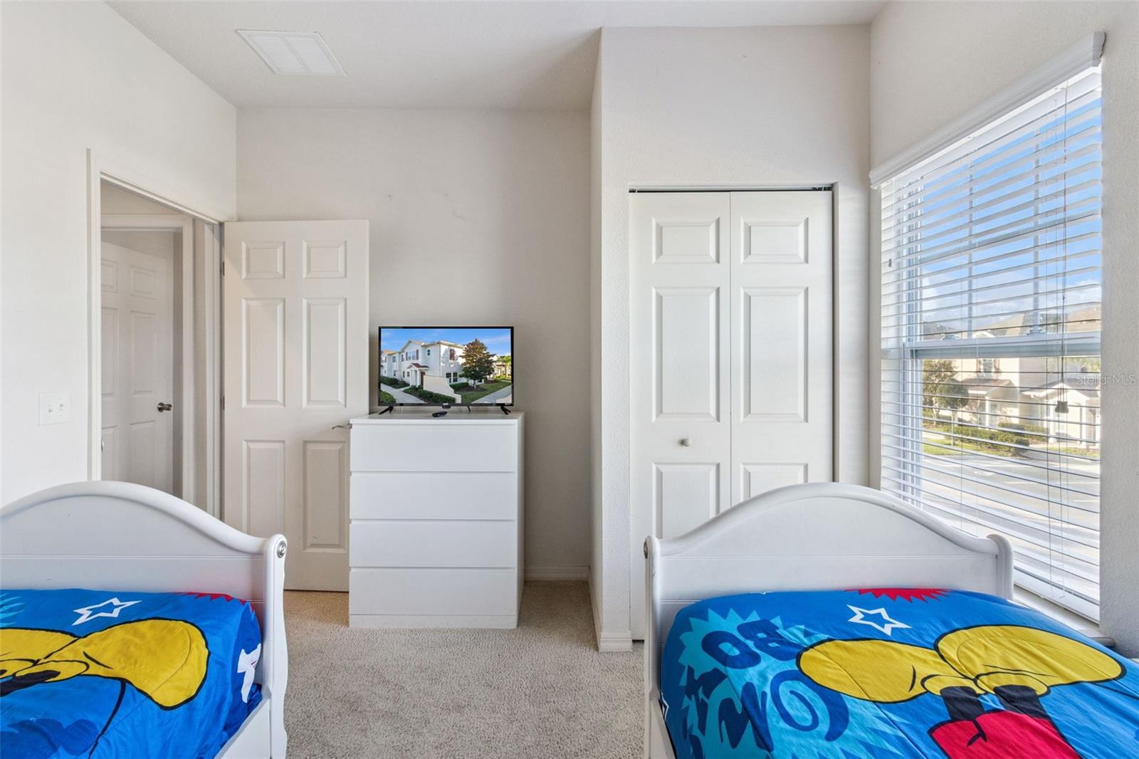 WEST LUCAYA VILLAGE - Residential