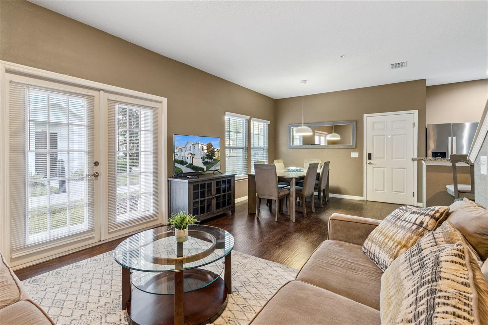 WEST LUCAYA VILLAGE - Residential