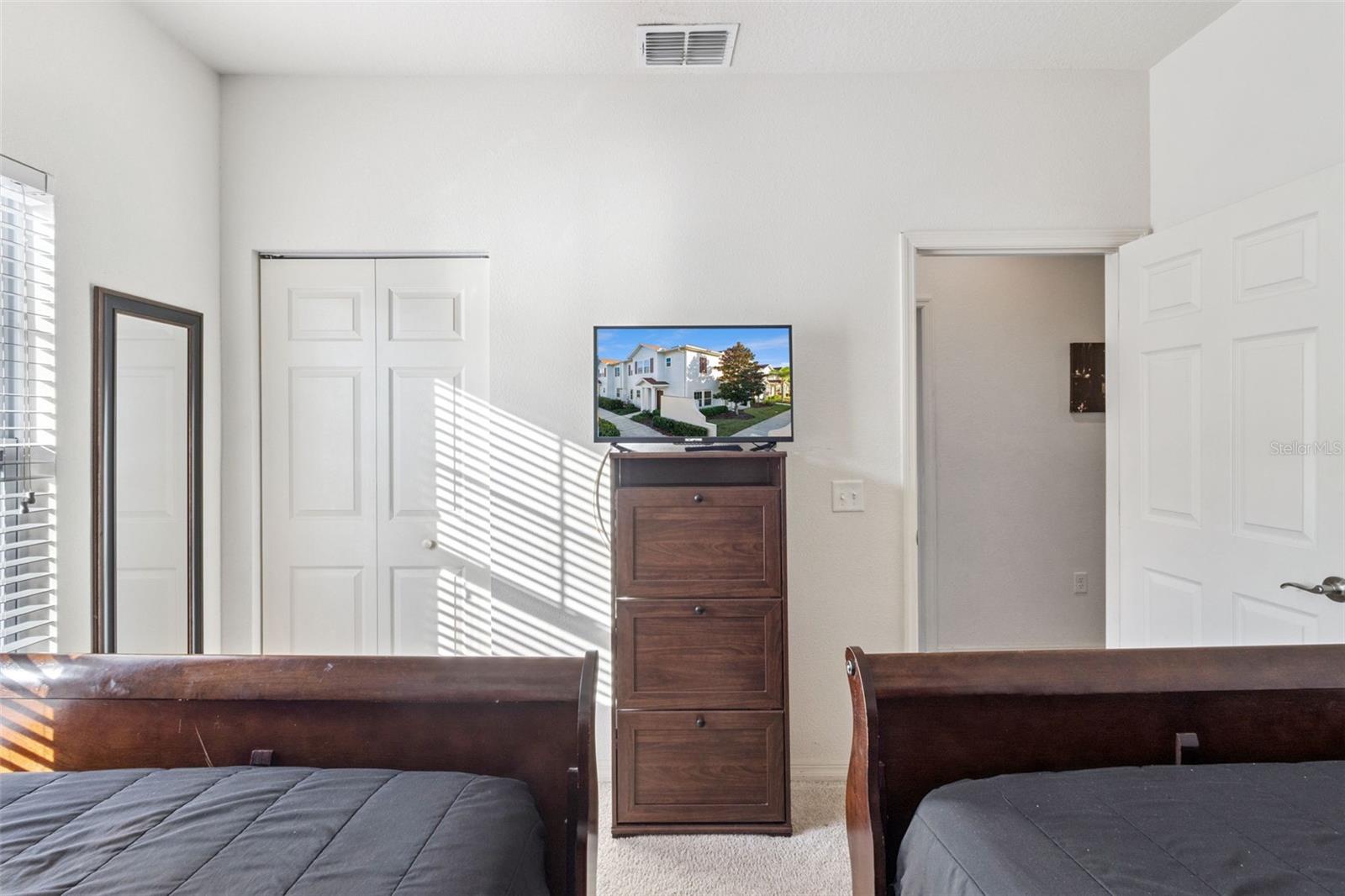 WEST LUCAYA VILLAGE - Residential