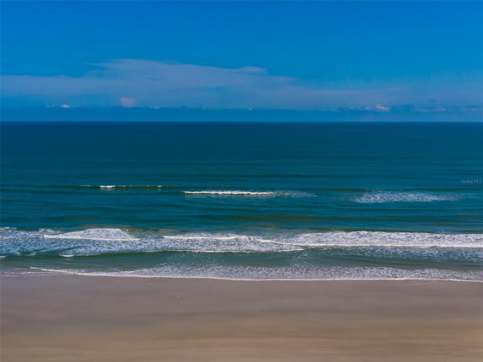 Sun Beach Club Condo Ph 01-03 - Residential