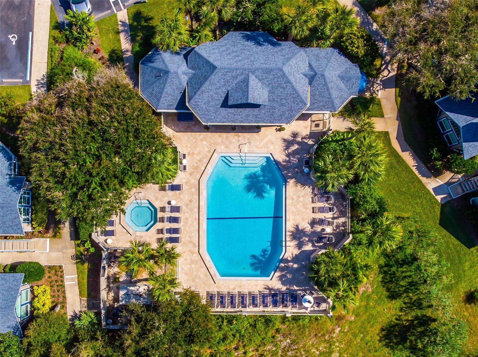 Sun Beach Club Condo Ph 01-03 - Residential