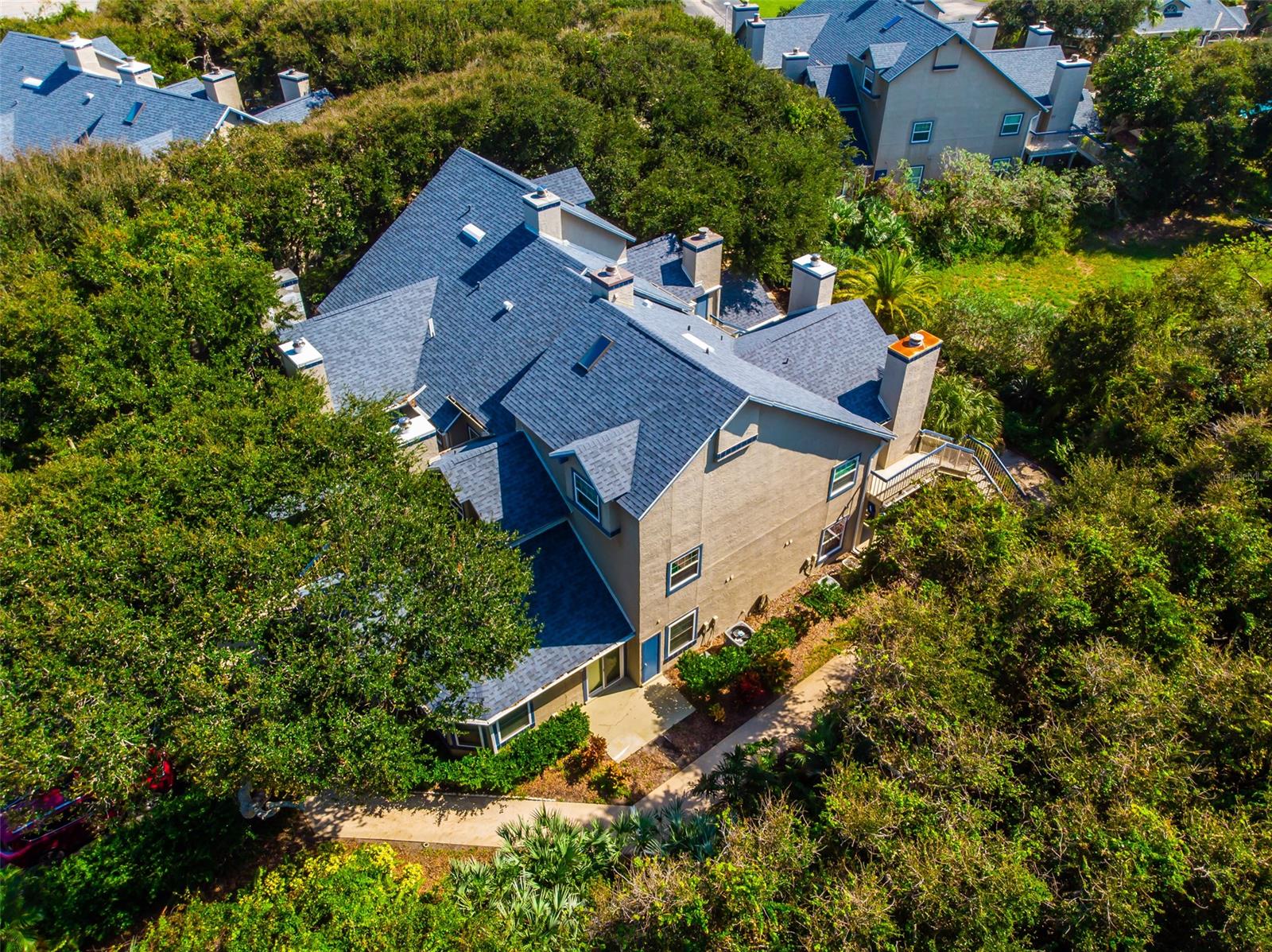 Sun Beach Club Condo Ph 01-03 - Residential