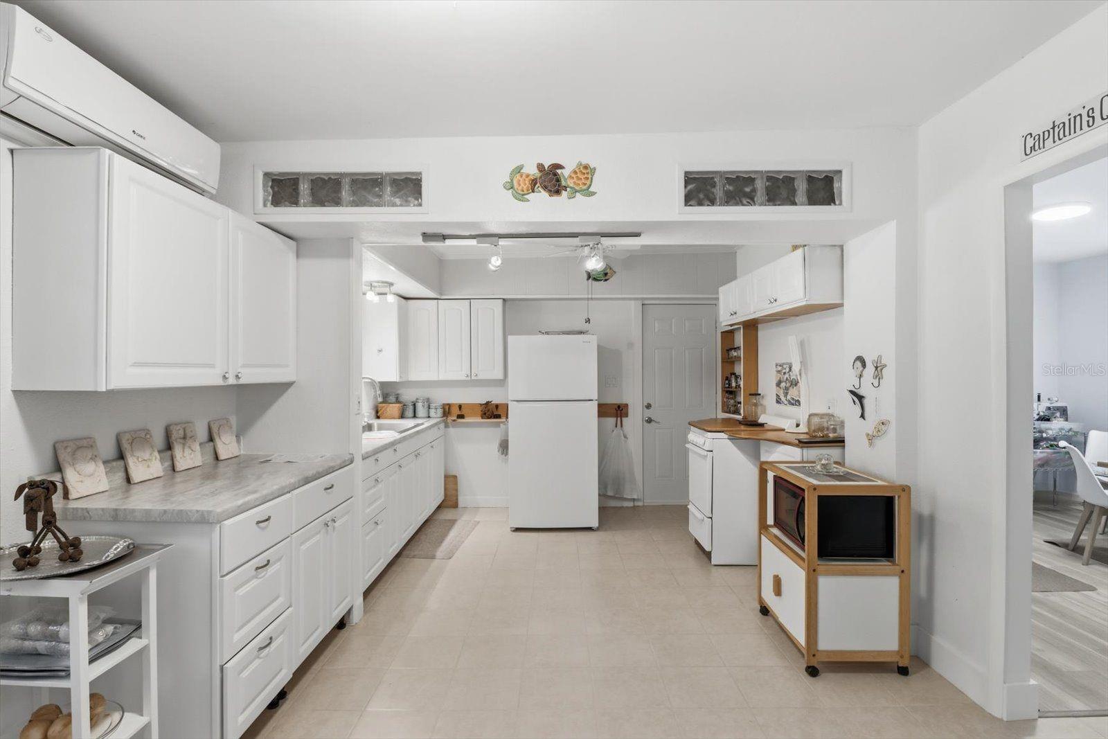 SPRING RUN ESTATES - Residential